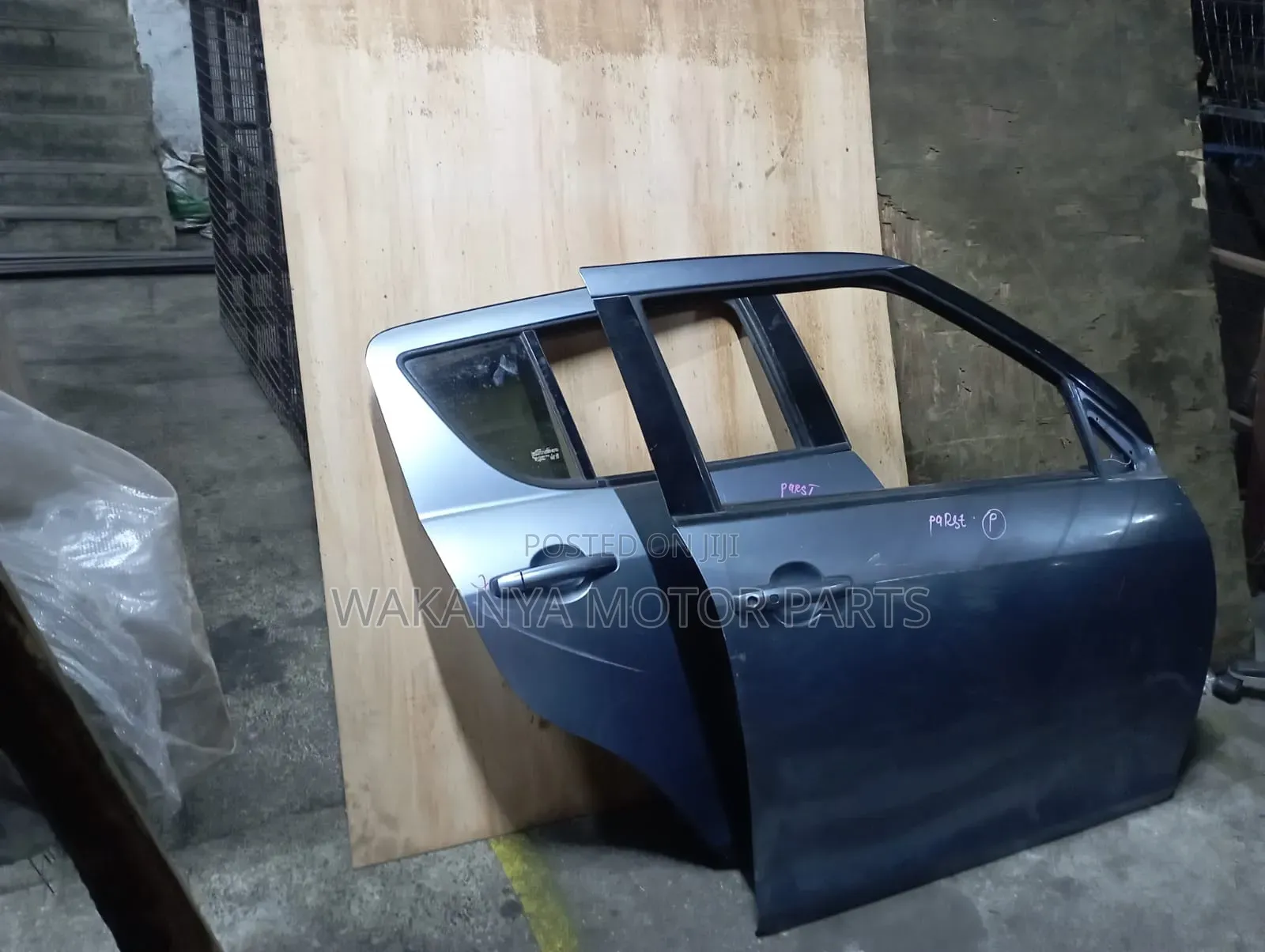 Suzuki Swift Model 2012 Door, Clean Ex Japan