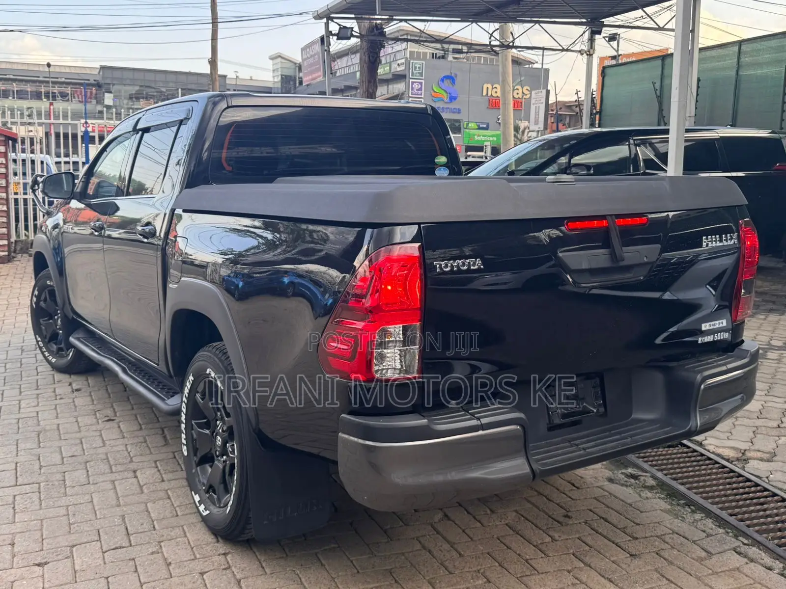 Toyota Hilux 2.4 Diesel 2020 Black