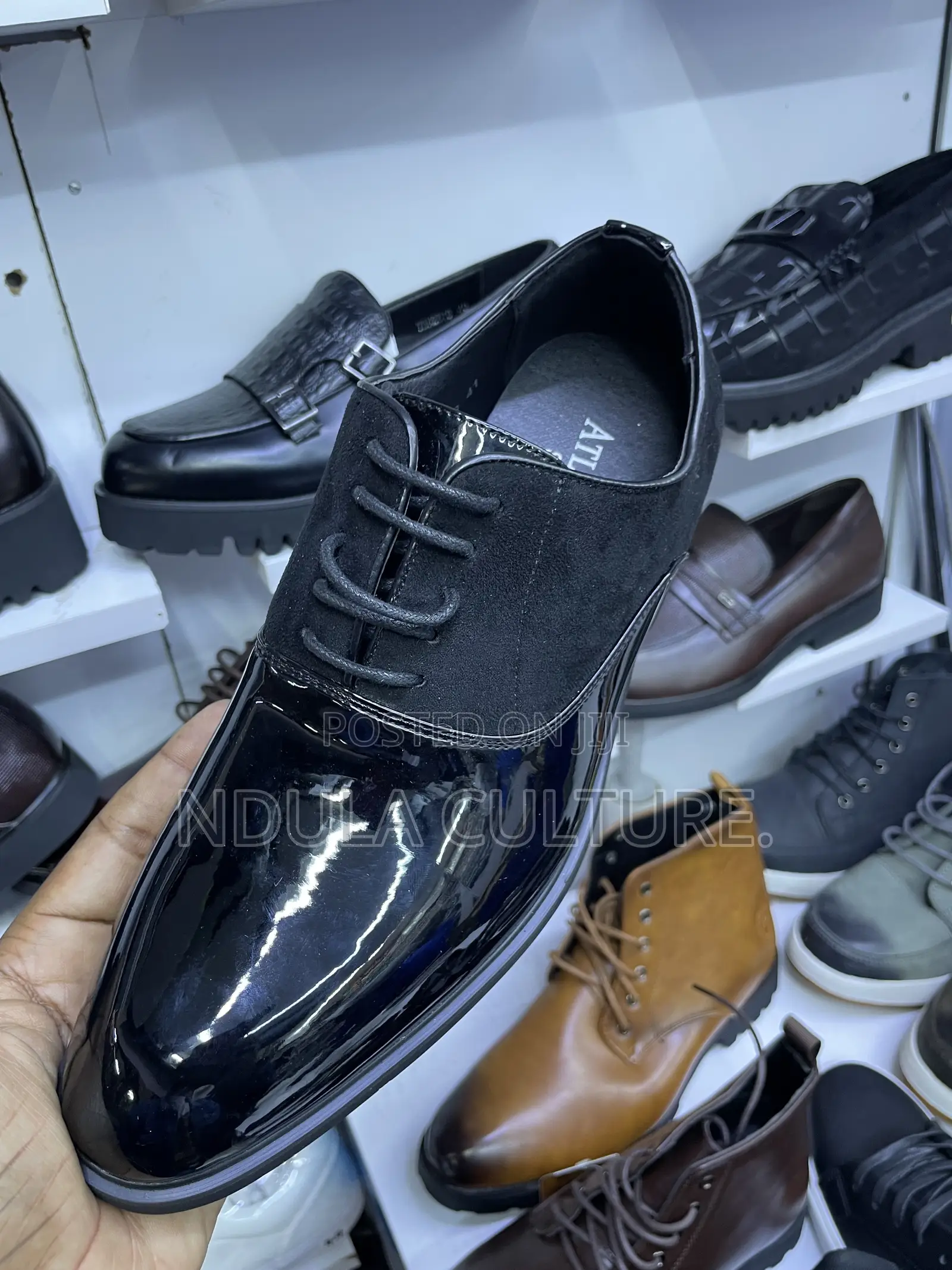 Designer Fashion Shoes -Loafers Mocasins