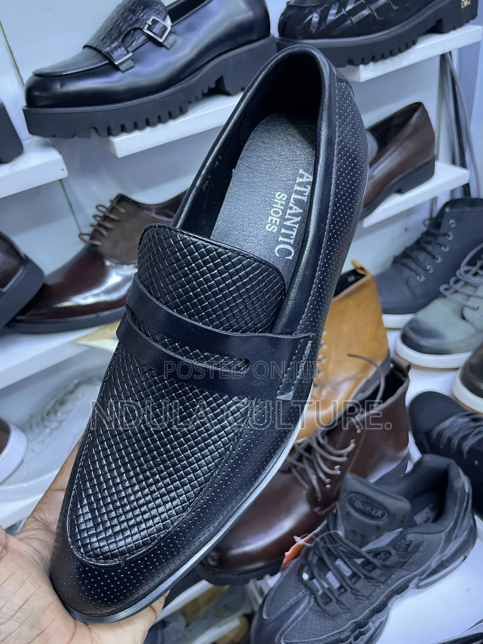 Designer Fashion Shoes -Loafers Mocasins