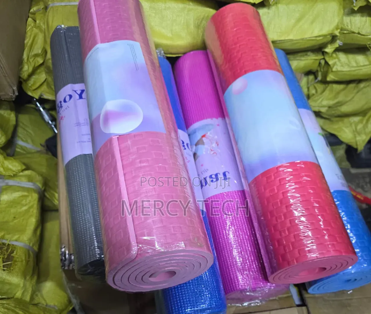Yoga Mats (Various Colours)