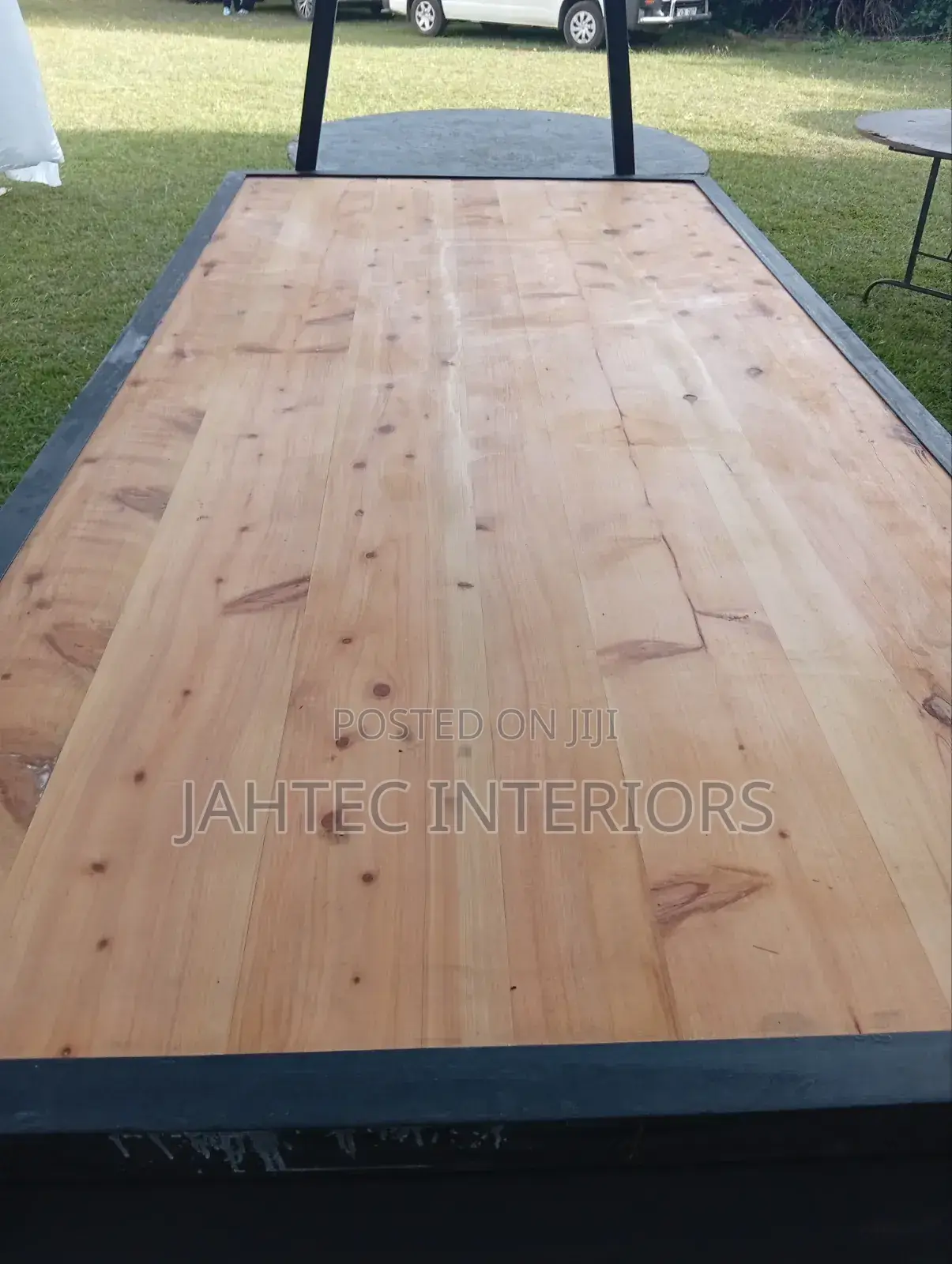Professional Carpenter Softwood and Hardwood