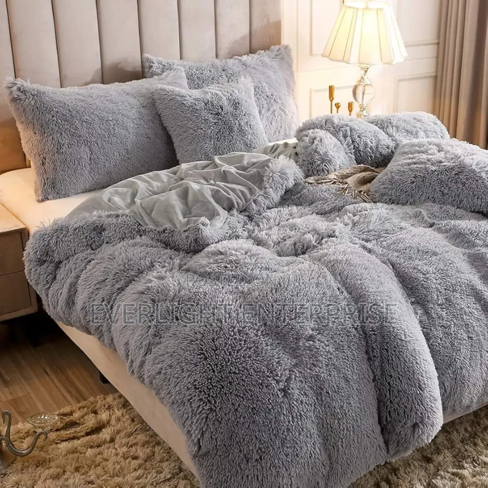 6pc Luxury Designs Velvet Plush Fluffy Duvet Set