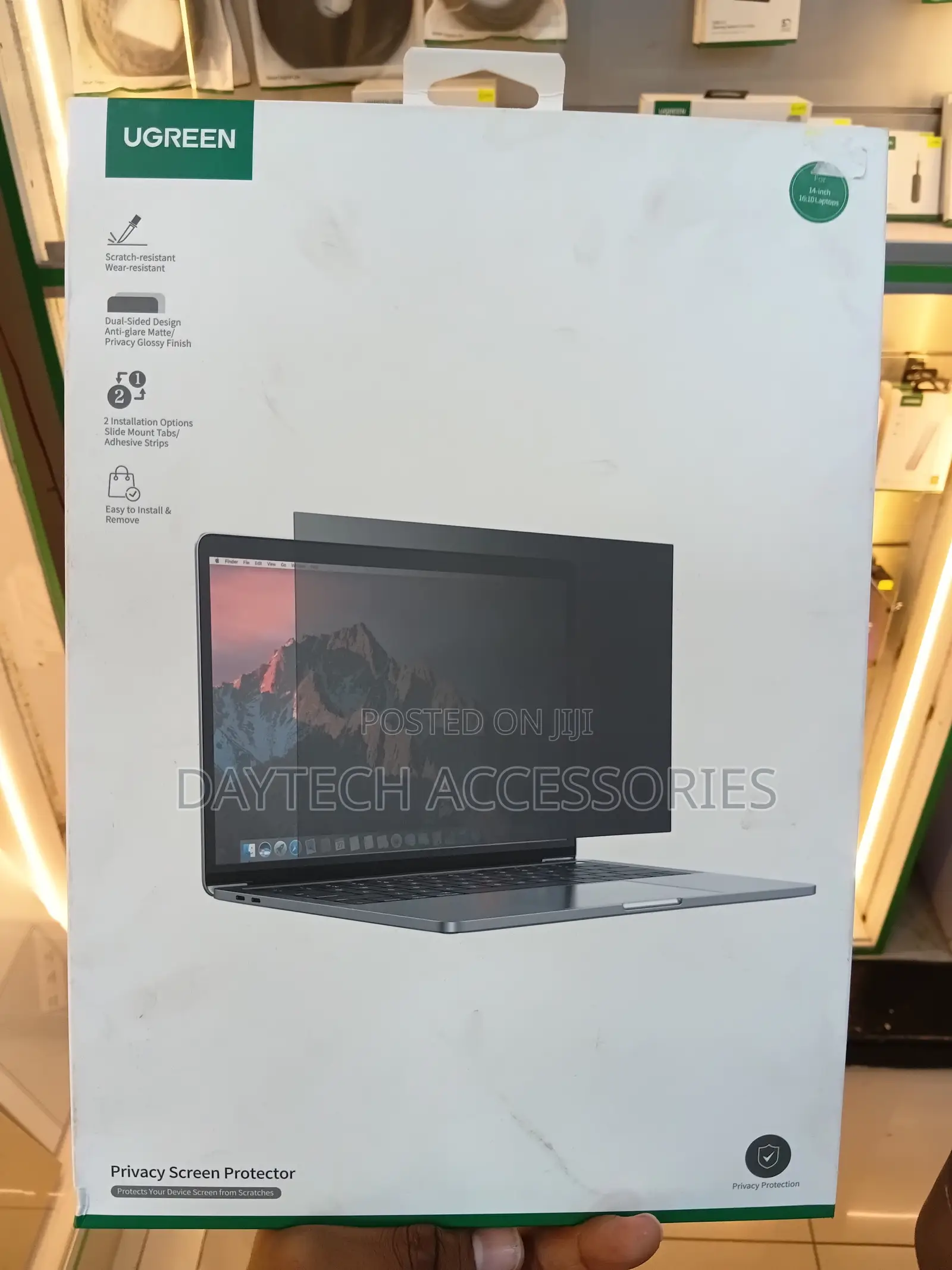 Ugreen Detachable Privacy Screen Protector for Laptop 14-Inch.