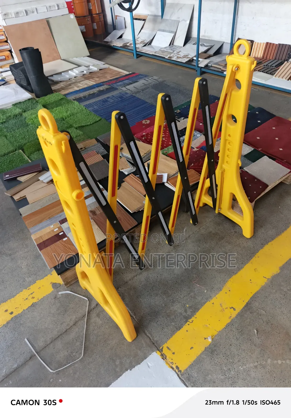 Plastic Expandable Barrier