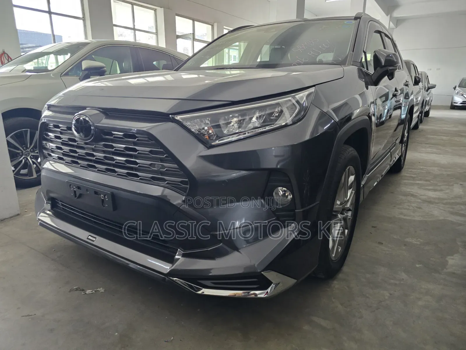 Toyota RAV4 XLE Premium AWD 2020 Gray