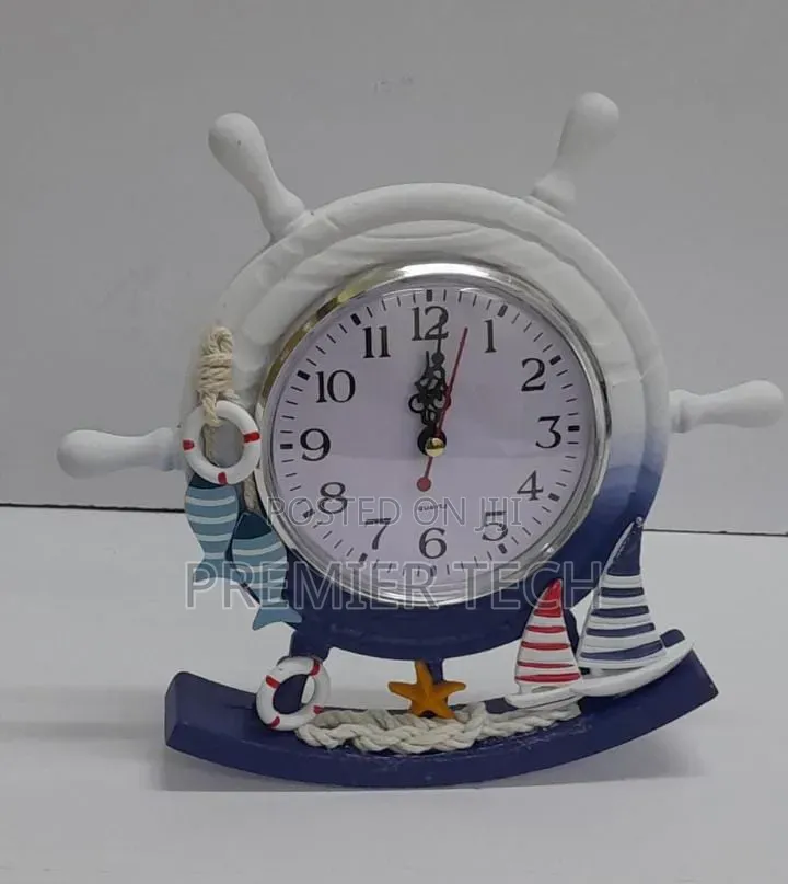 Wooden Photo Frame Swing Clock Ornament