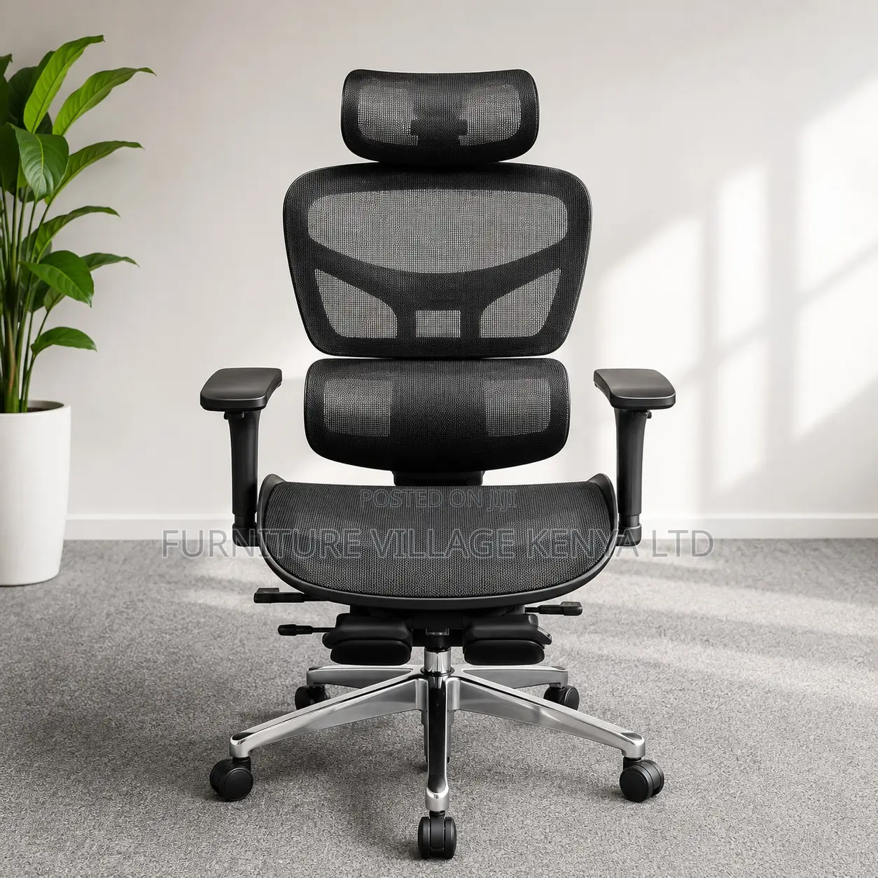 Executive Mesh Reclining Computer Seat With Footrest