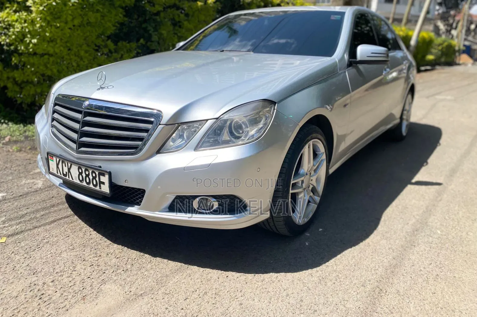 Mercedes-Benz E250 2009 Silver