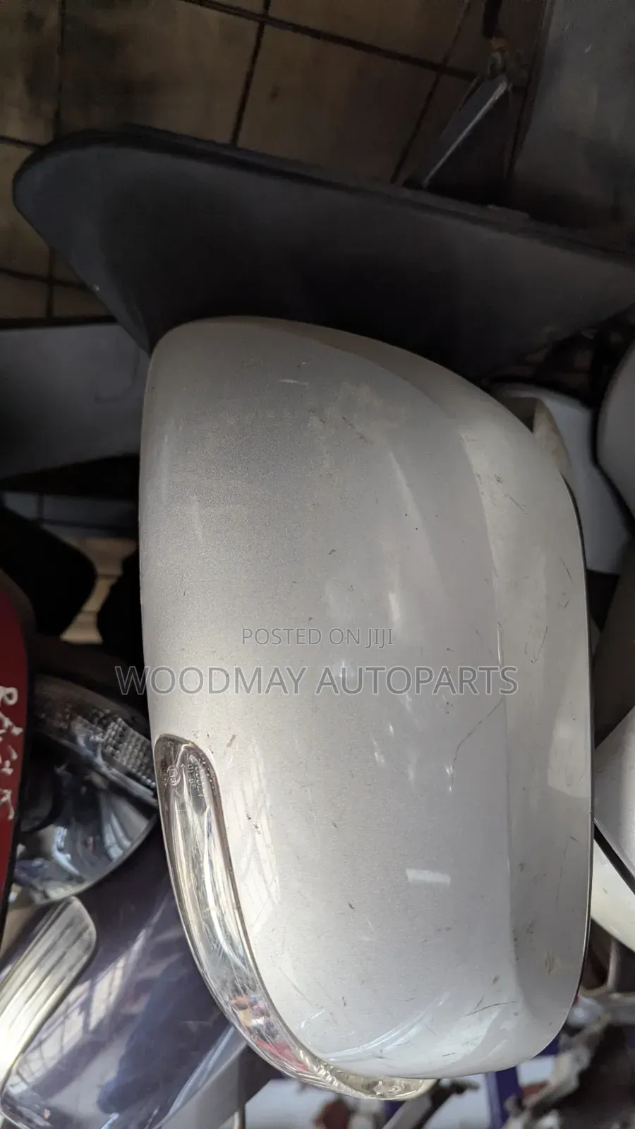 Toyota Ist Sidemirror With Indicator