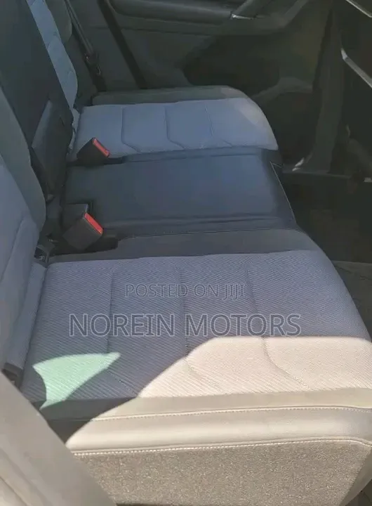 Volkswagen Tiguan 2.0T S FWD 2018 Pearl