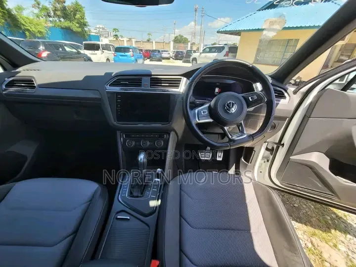 Volkswagen Tiguan 2.0T S FWD 2018 Pearl