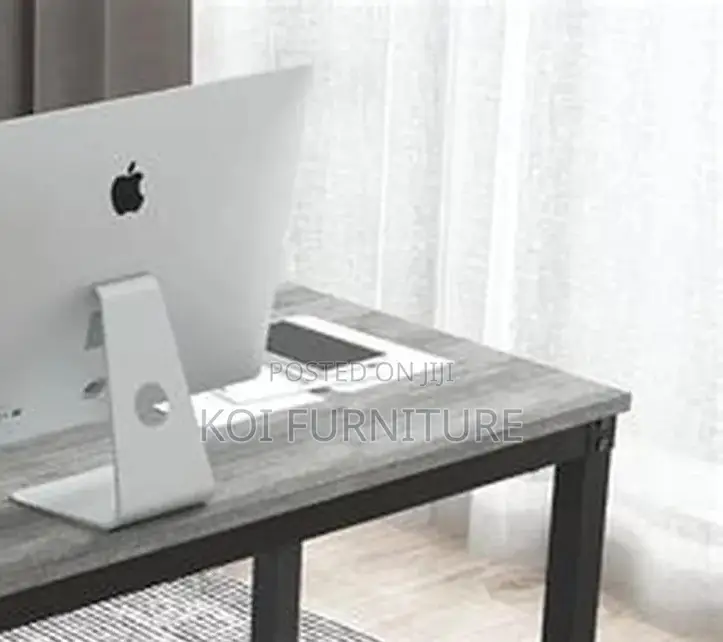 Office Desk; 1.4 Meters Computer Wooden High Ends Table