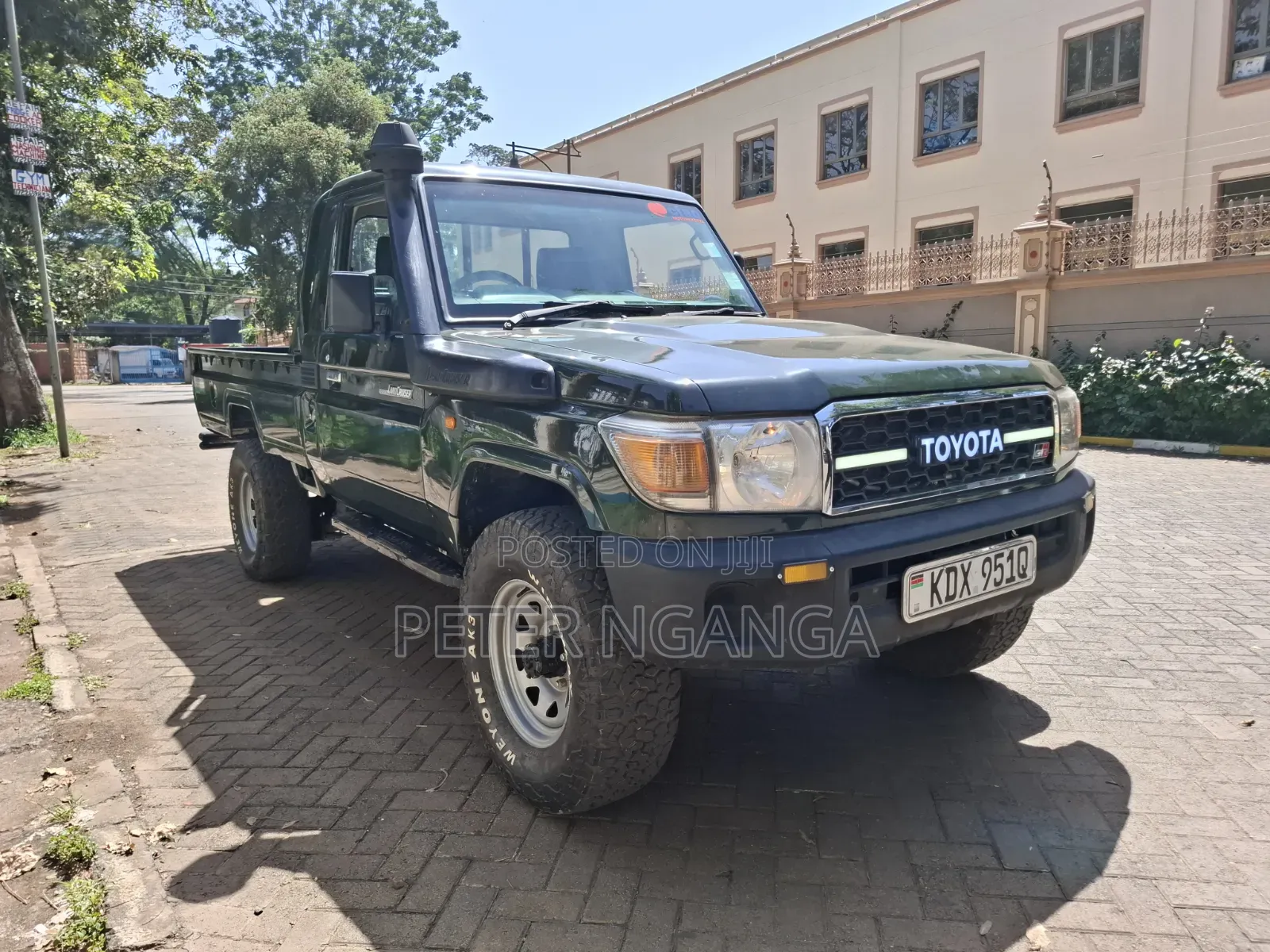 Toyota Land Cruiser 2014 Green