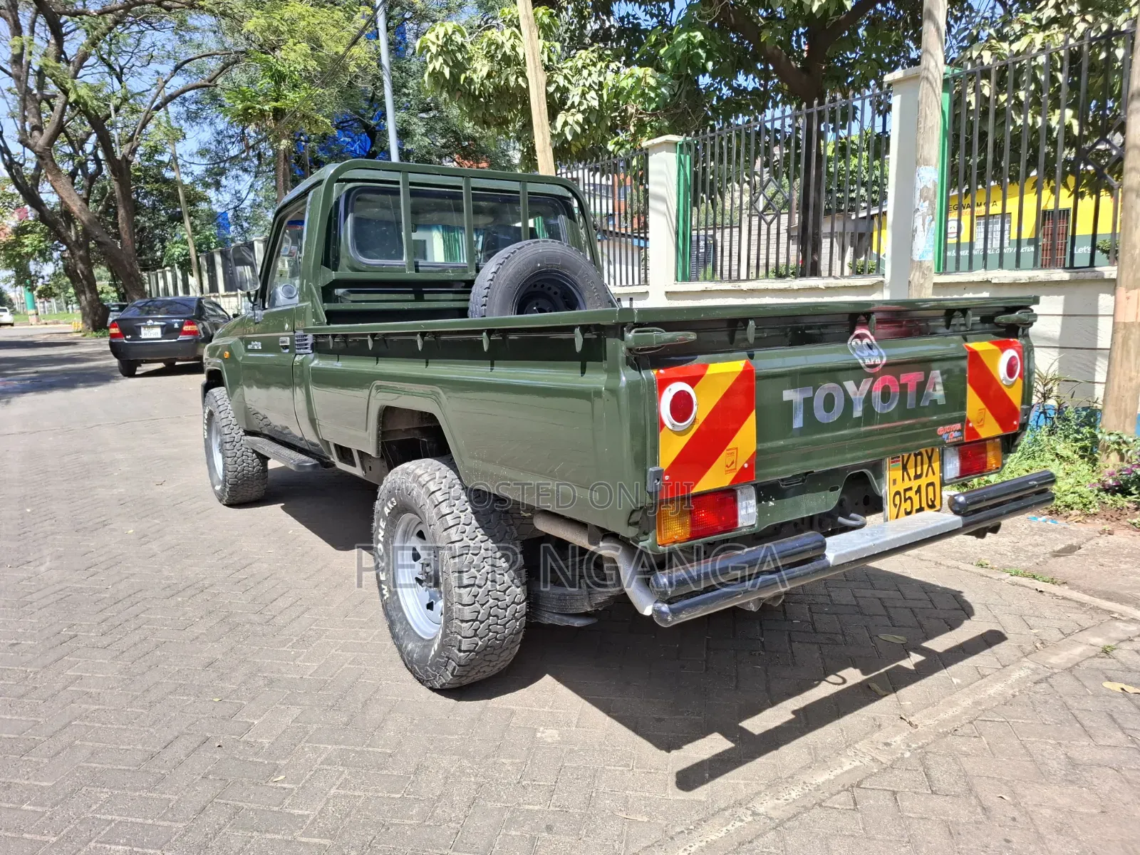 Toyota Land Cruiser 2014 Green