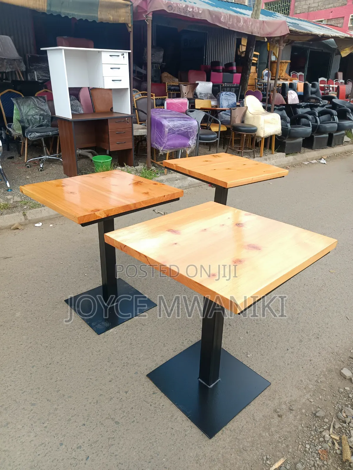 Wooden Stand Alone Restaurant Square Table