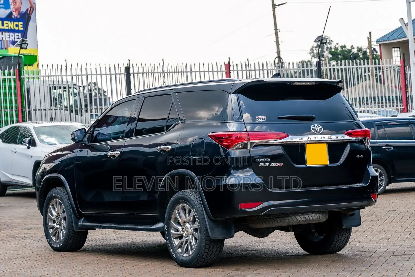 Toyota Fortuner 2021 Black