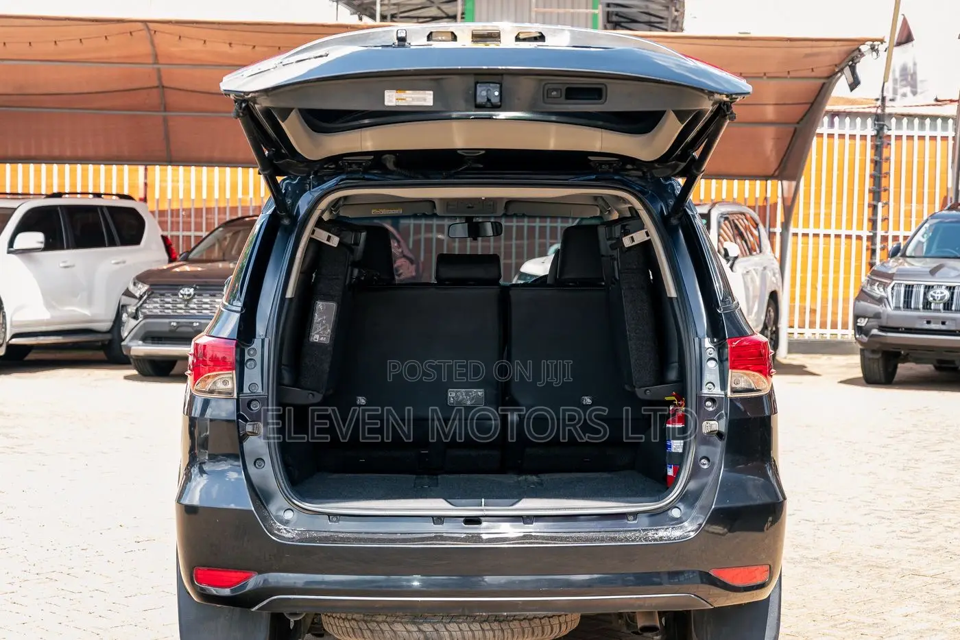Toyota Fortuner 2021 Black