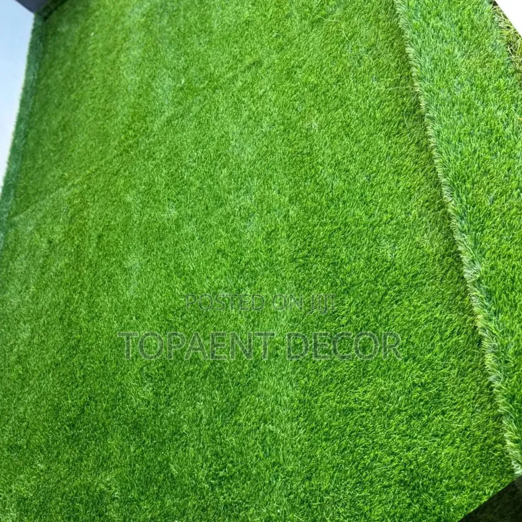 Balcony Nice Installation 25mm Artificial Grass Carpet