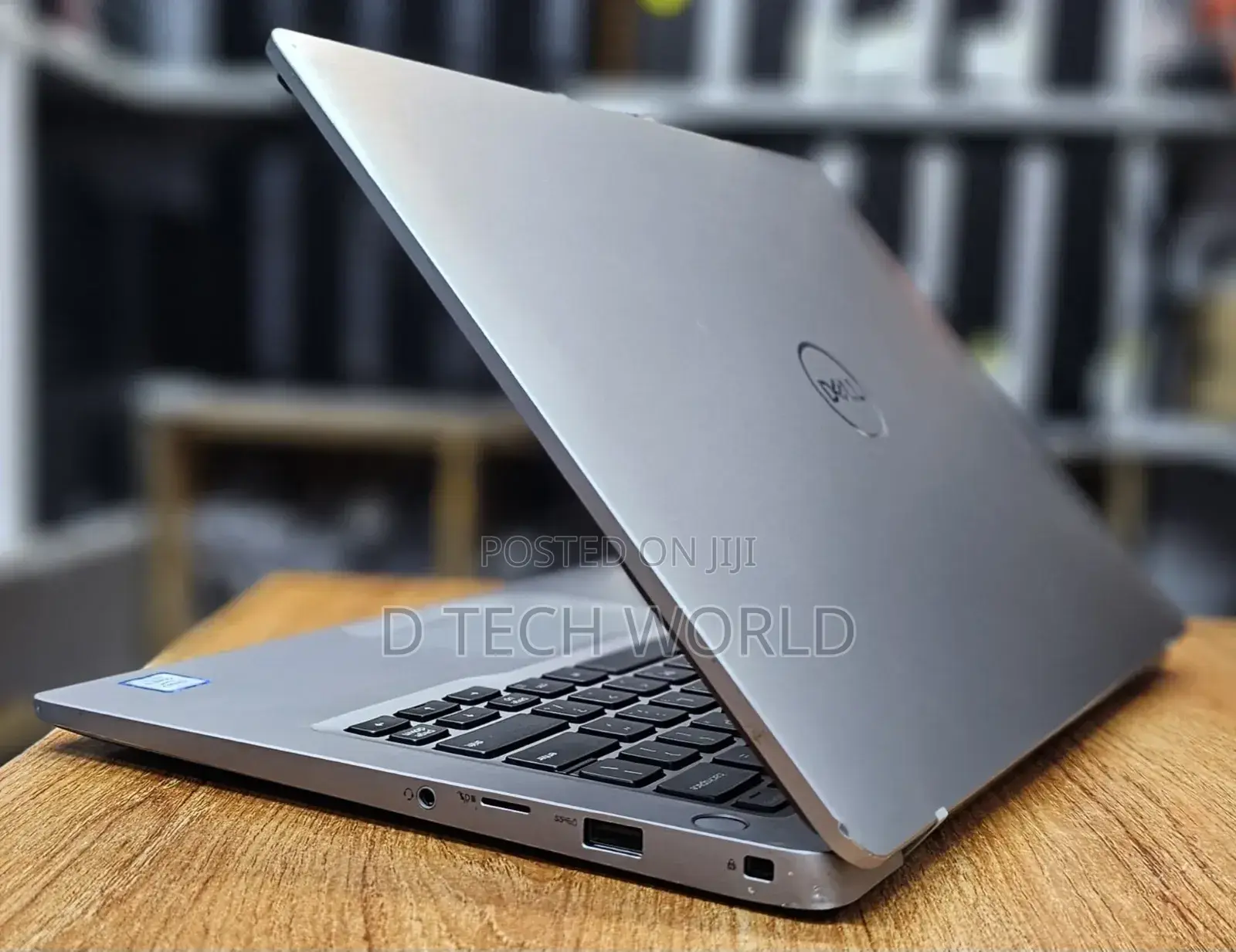 Laptop Dell Latitude 7400 8GB Intel Core i5 SSD 256GB