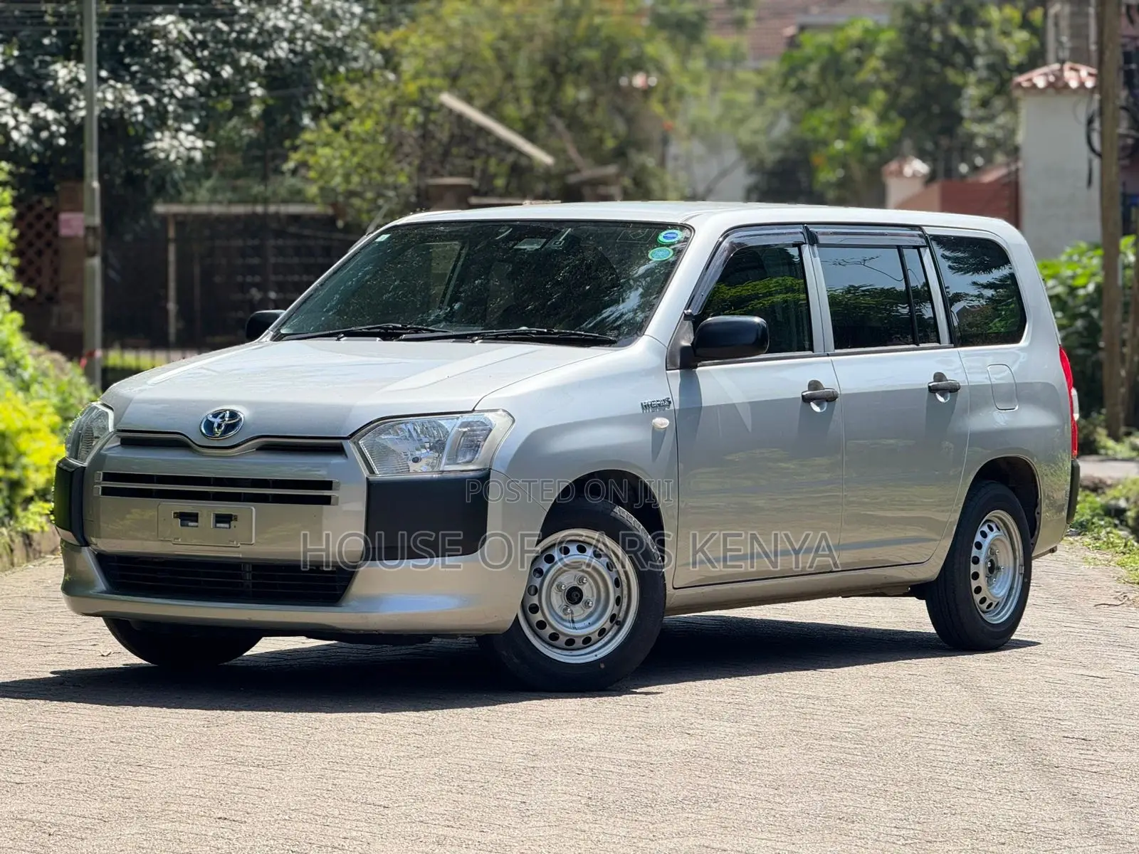 Toyota Probox 1.5 Hybrid DX 2019 Silver