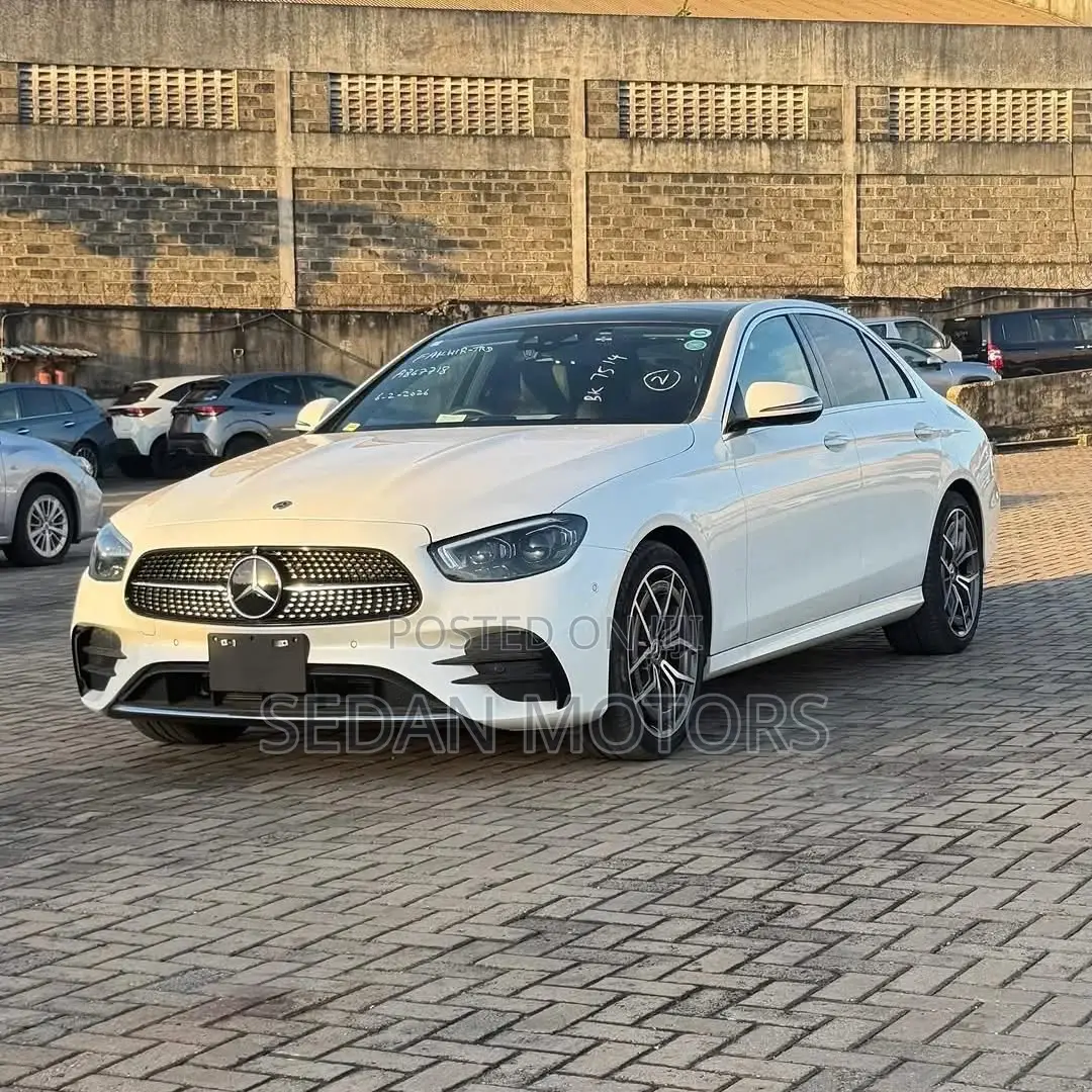 Mercedes-Benz E200 2020 White