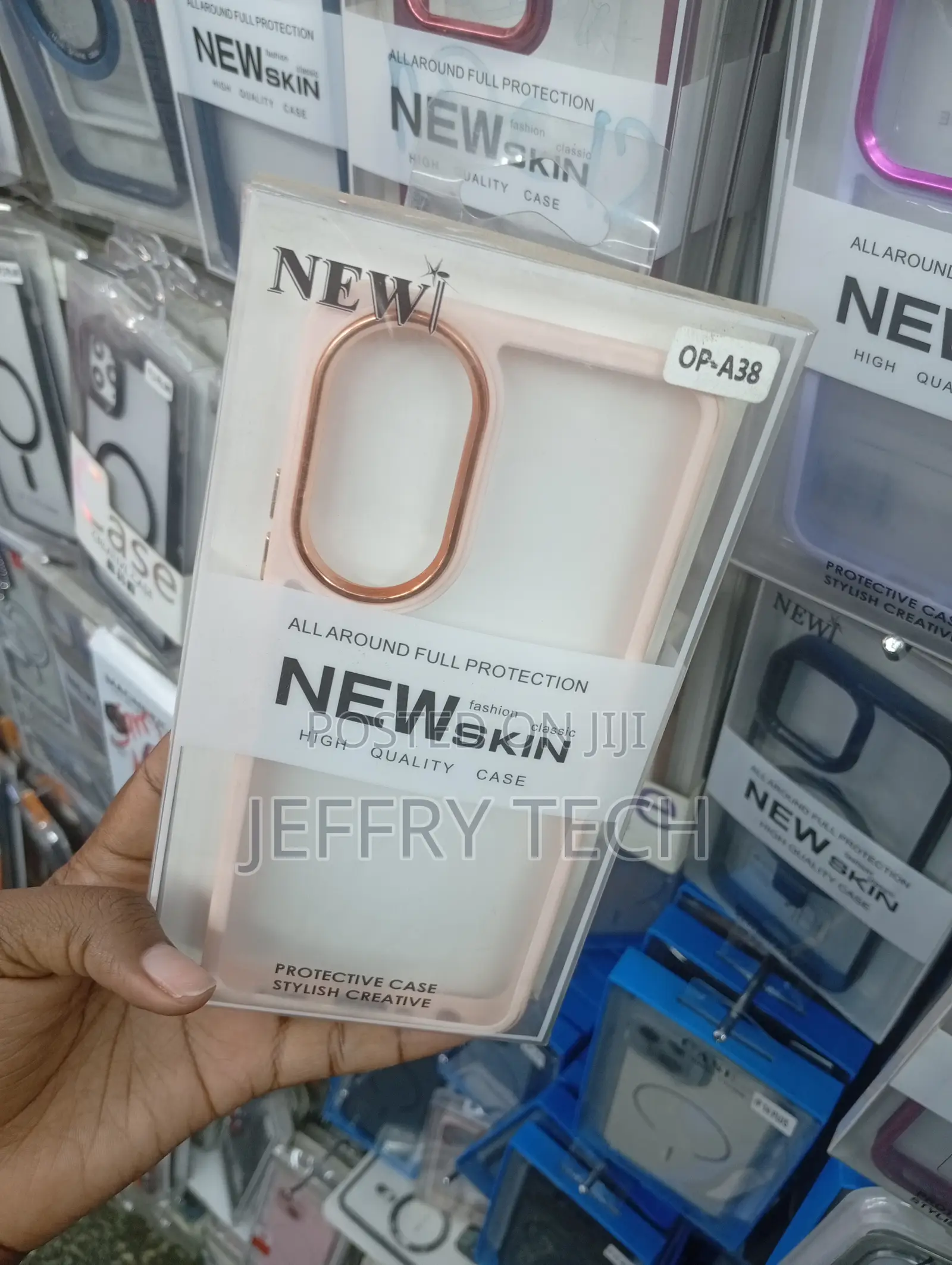 Oppo A38 Transparent Backplate Pairing a Soft Silicon Bumper Case