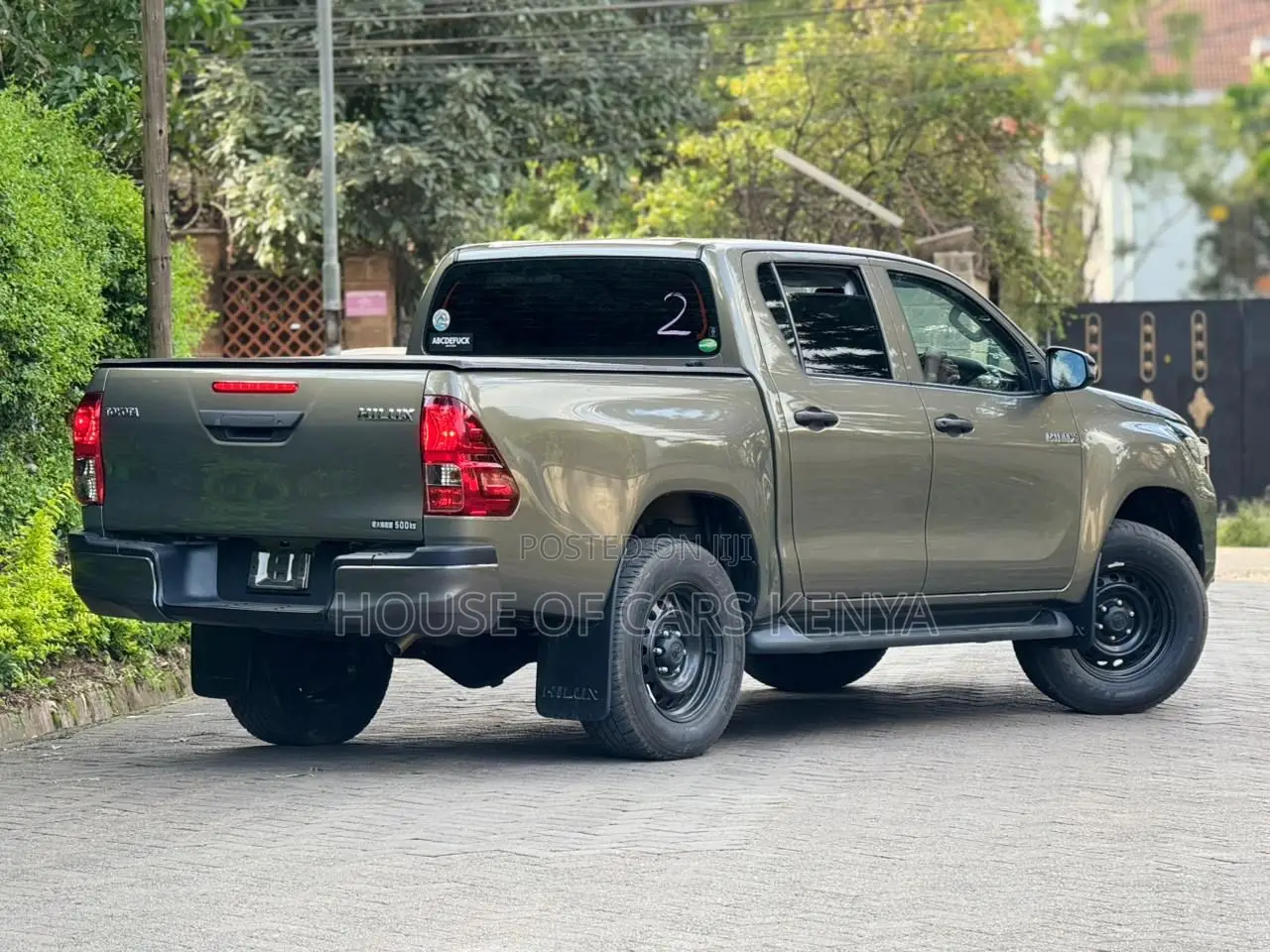 Toyota Hilux 2023 Green