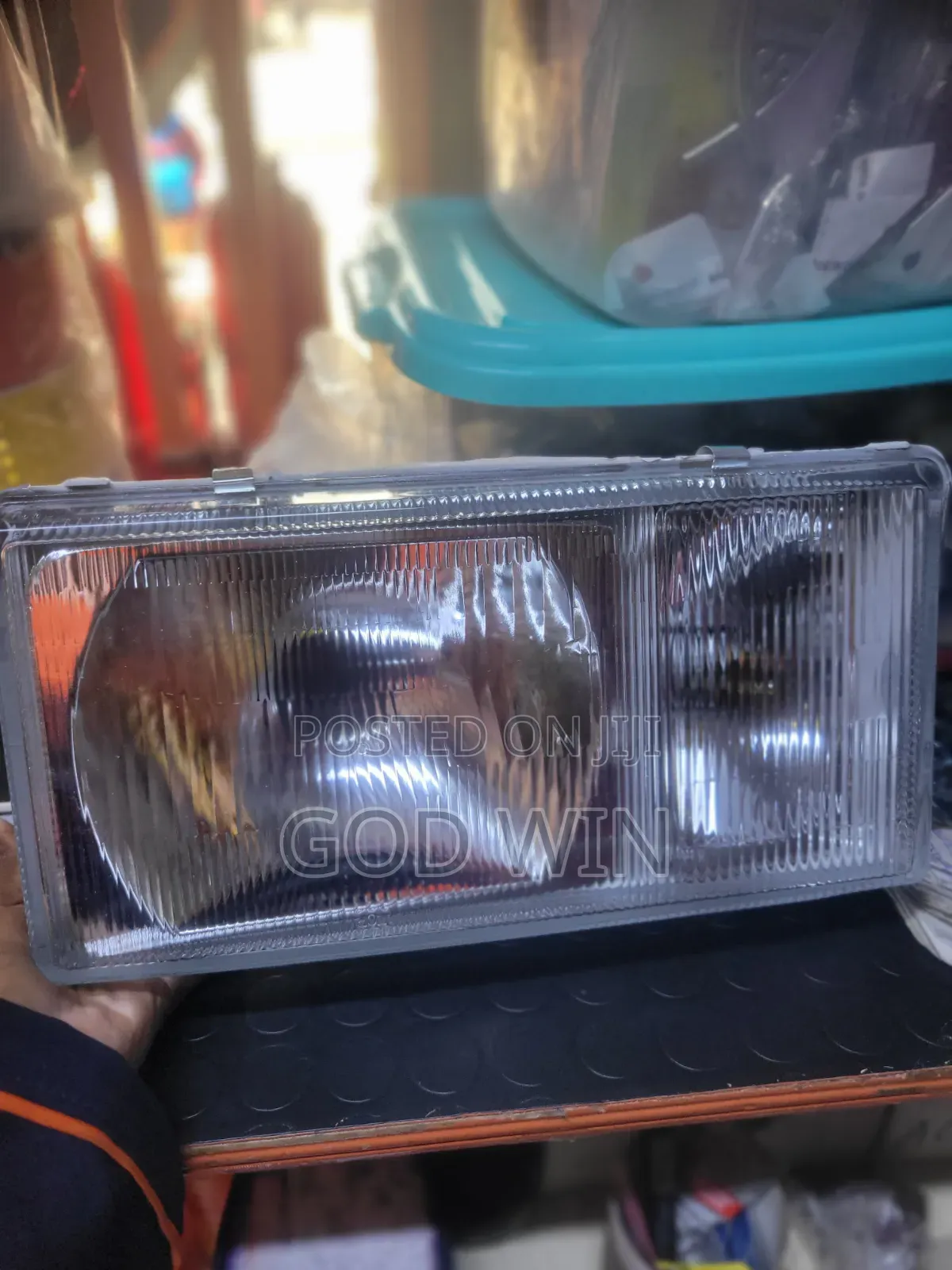 Head Lamp Light Nissan Urvane24/Qd