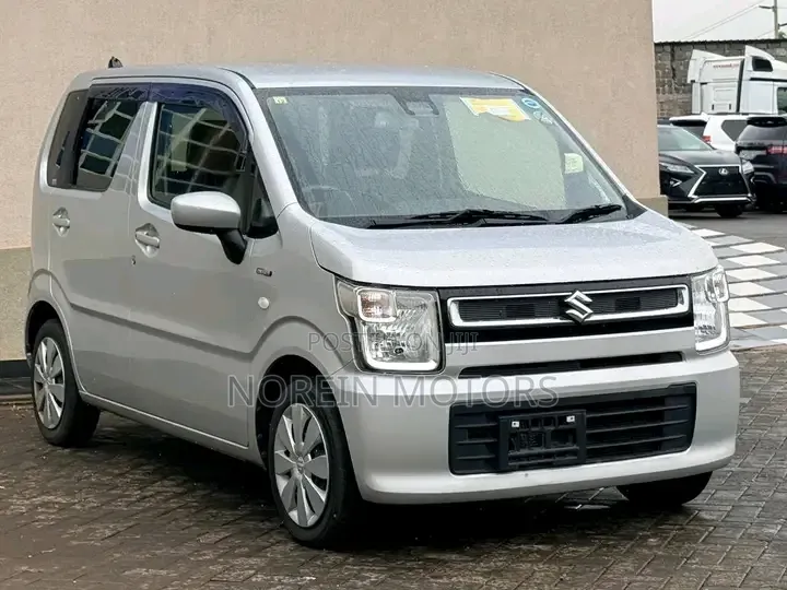 Suzuki Wagon R 2019 White