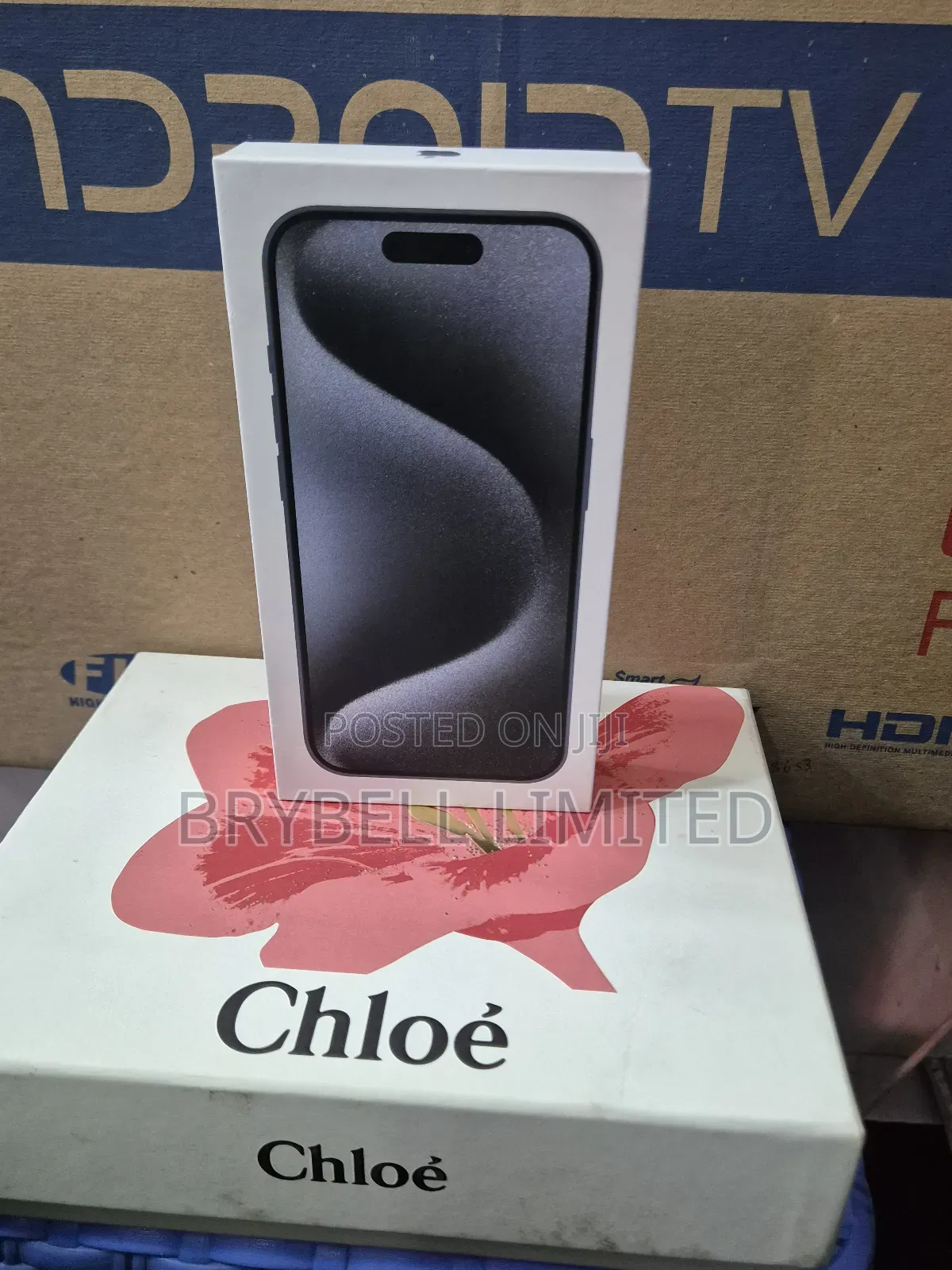 New Apple iPhone 15 Pro Max 256 GB Black