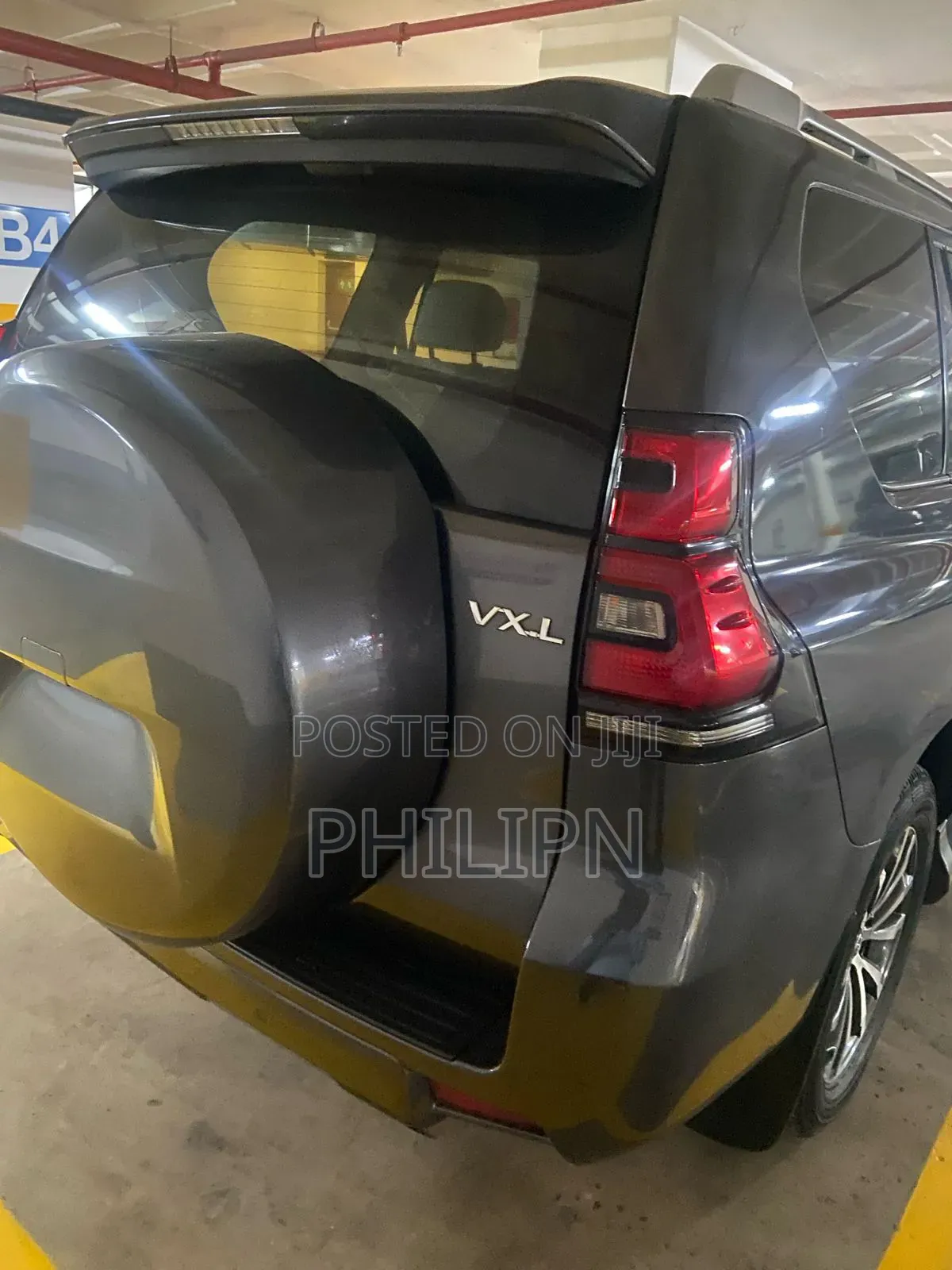 Toyota Land Cruiser Prado 2023 Gray
