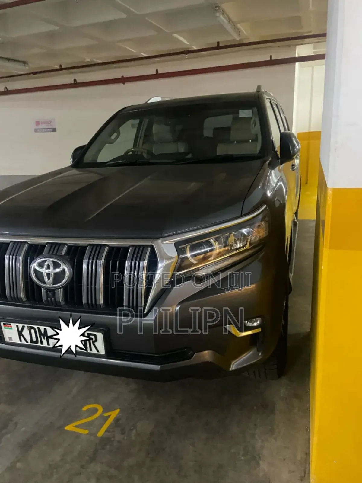 Toyota Land Cruiser Prado 2023 Gray