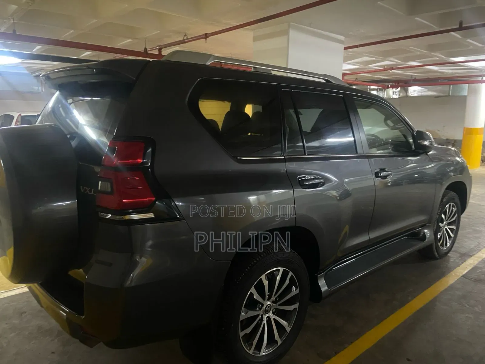 Toyota Land Cruiser Prado 2023 Gray