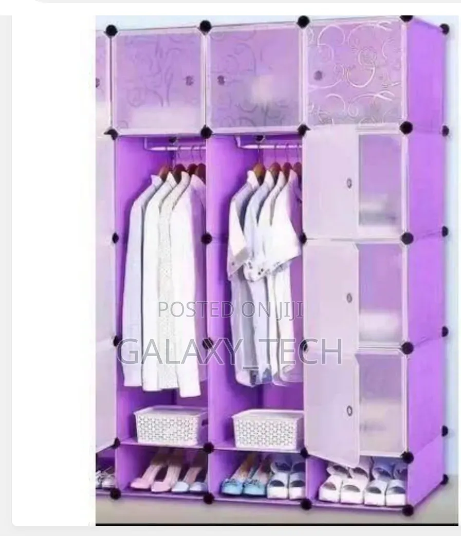 3 Column Plastic Wardrobes