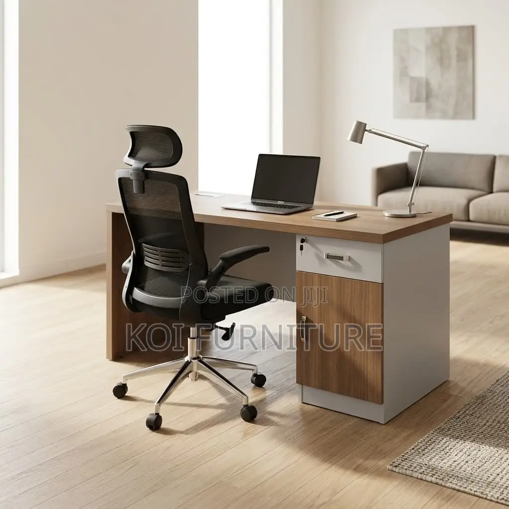 Office Desk :1.4m Modern Executive Office Desk in a Rich Brown Finish,