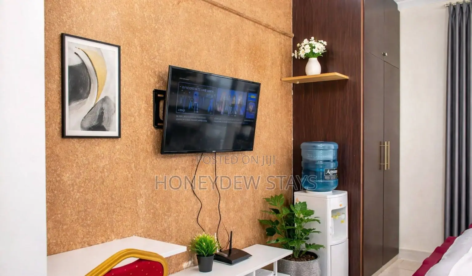 Elegant Kitengela Studio | Wifi, Parking, Hot Shower Kitchenette