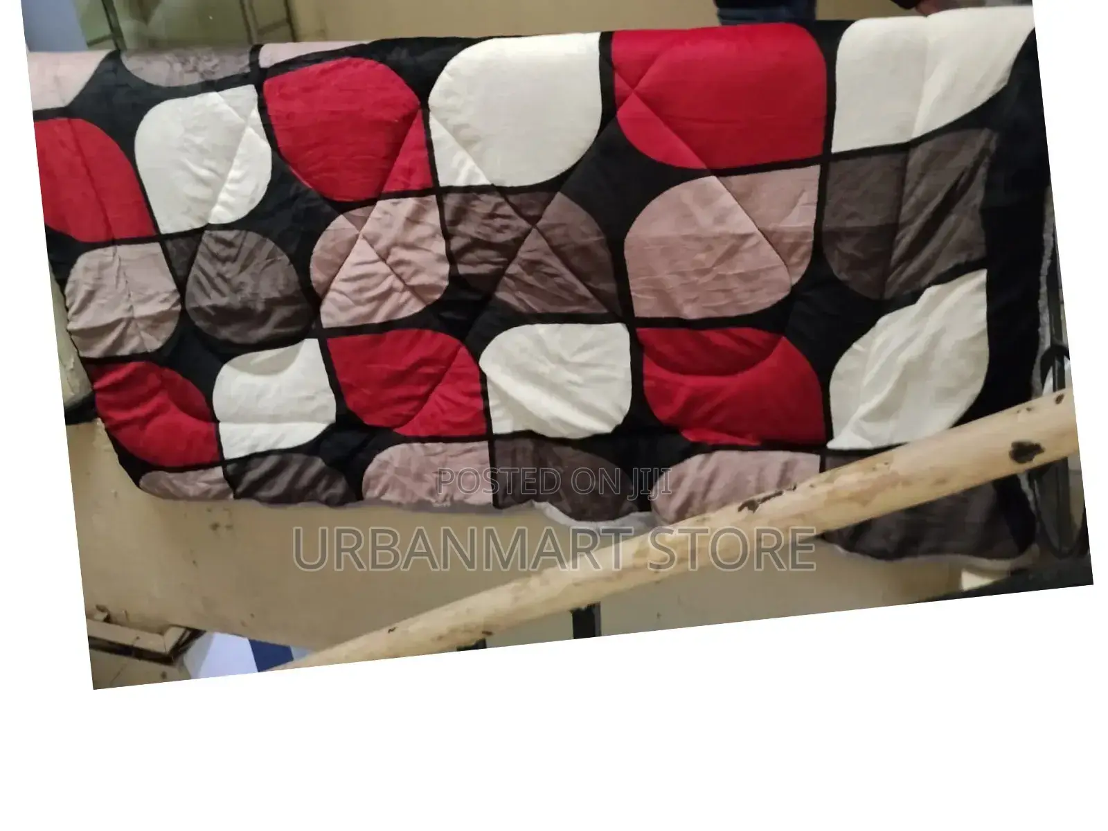 Warm Sleeping Duvet 5 by 6 Woolen- Beautiful Patterns