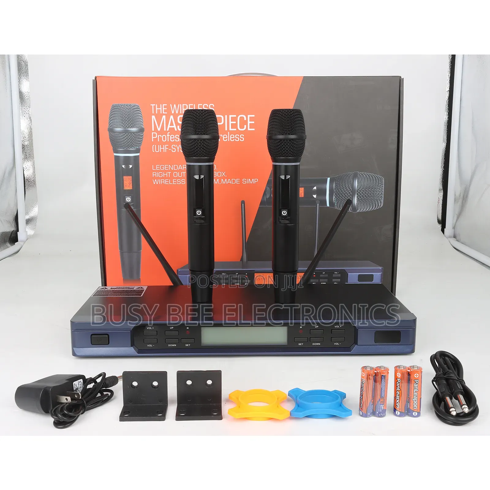Portable Outdoor Wireless Handheld Dynamic Microphone
