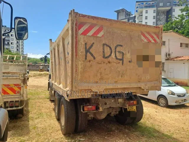 Tata
Prima Lx 2528 K Tipper