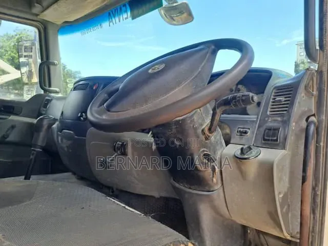 Tata
Prima Lx 2528 K Tipper