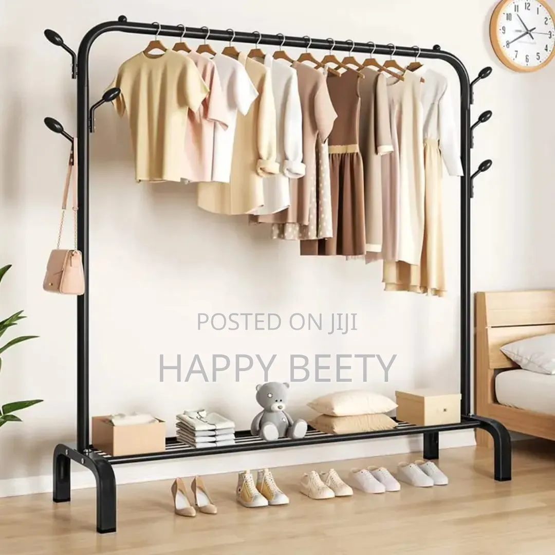 Single Pole Standing Iron Cloth Drying Rack