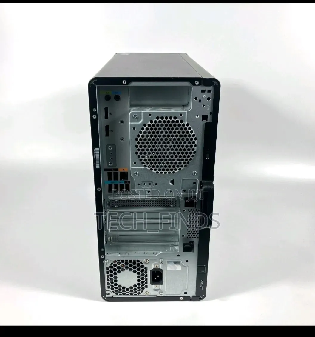 Desktop Computer HP Z2 16GB Intel Core i7 SSD 512GB