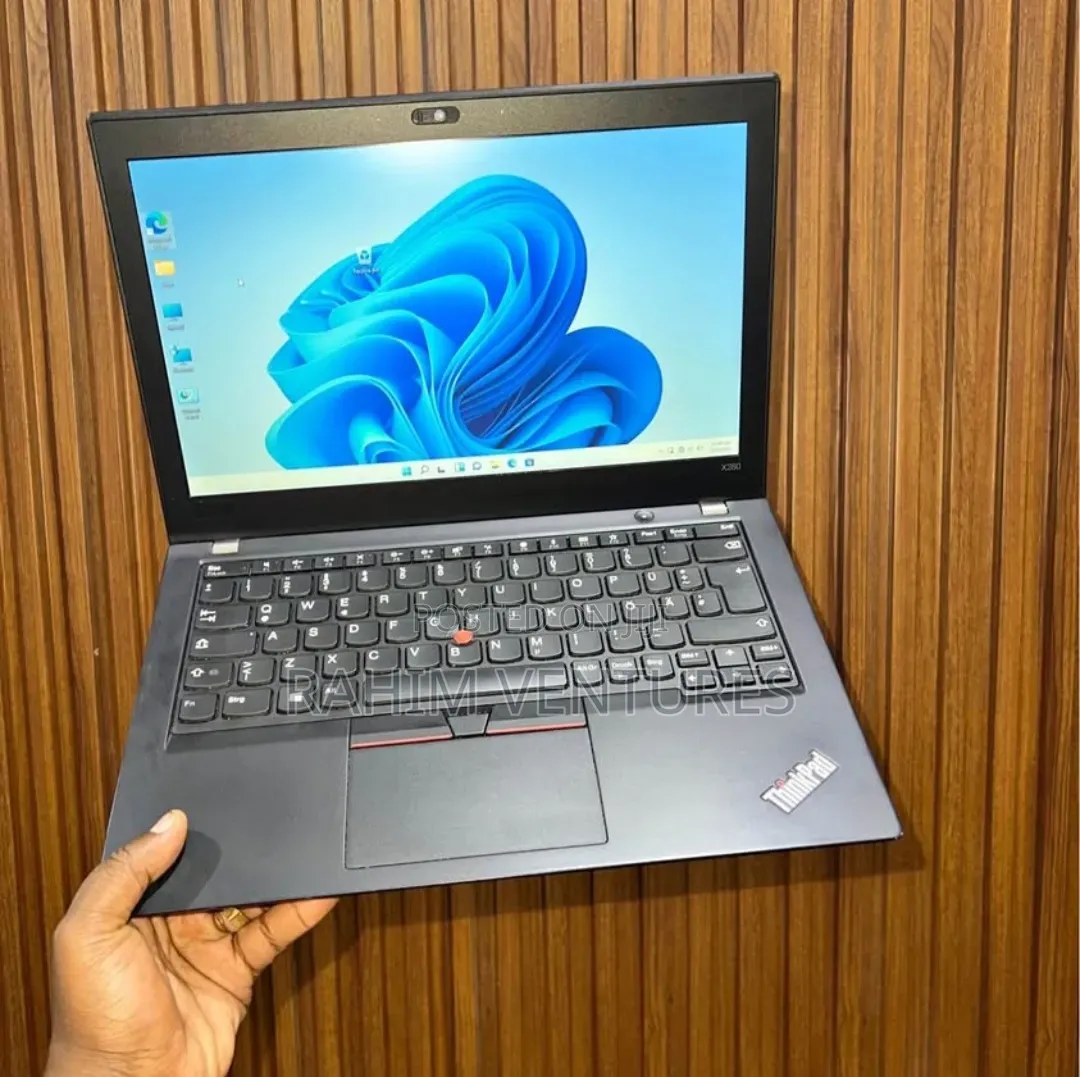 Laptop Lenovo ThinkPad X280 16GB Intel Core i5 SSD 256GB
