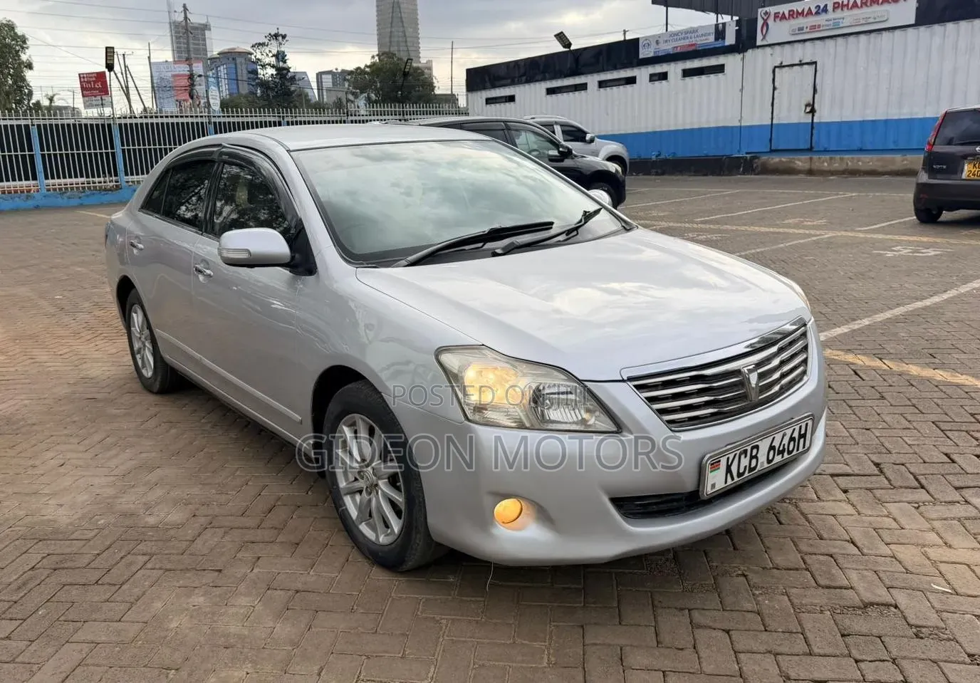 Toyota Premio 2010 Silver