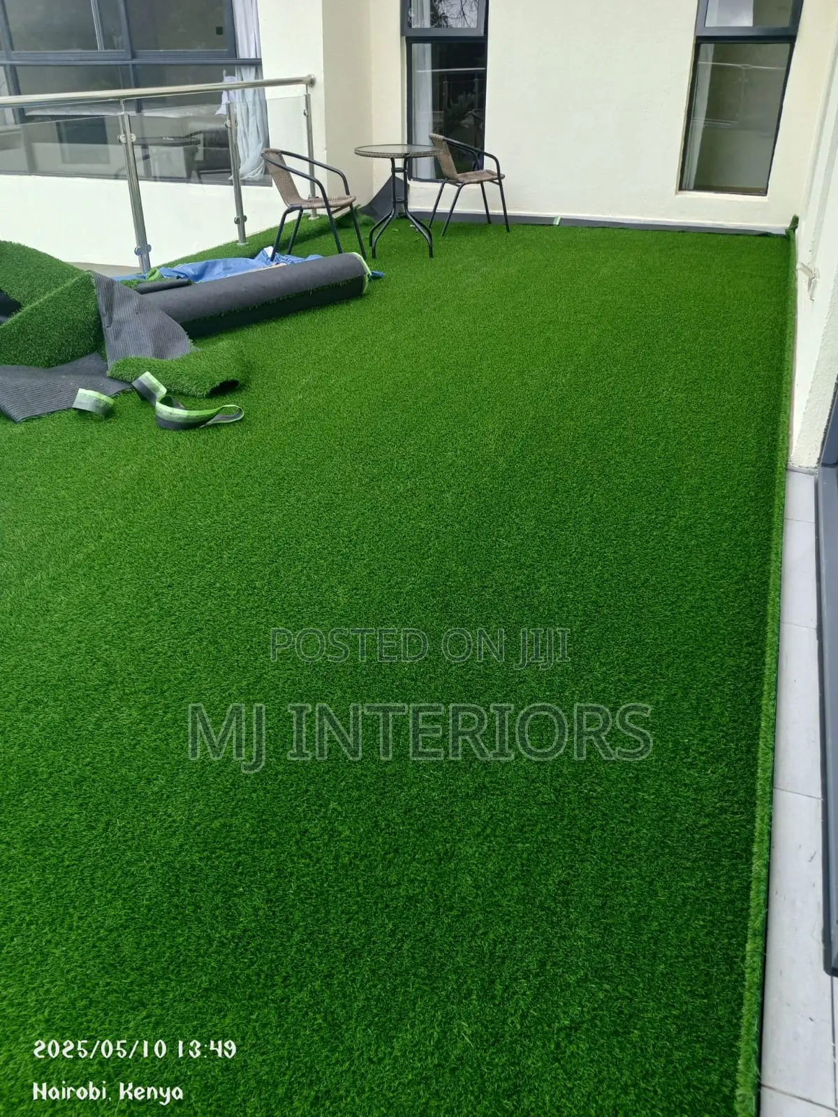 Premium Artificial Turf Flooring for Outdoor Living Spaces