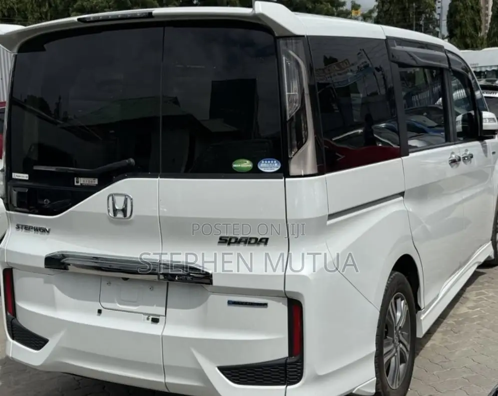 Honda Stepwgn 2019 White