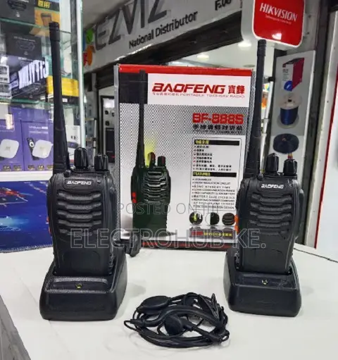 888s Baofeng 2pcs (1pair) Walkie Talkie 3km Two Way Radio