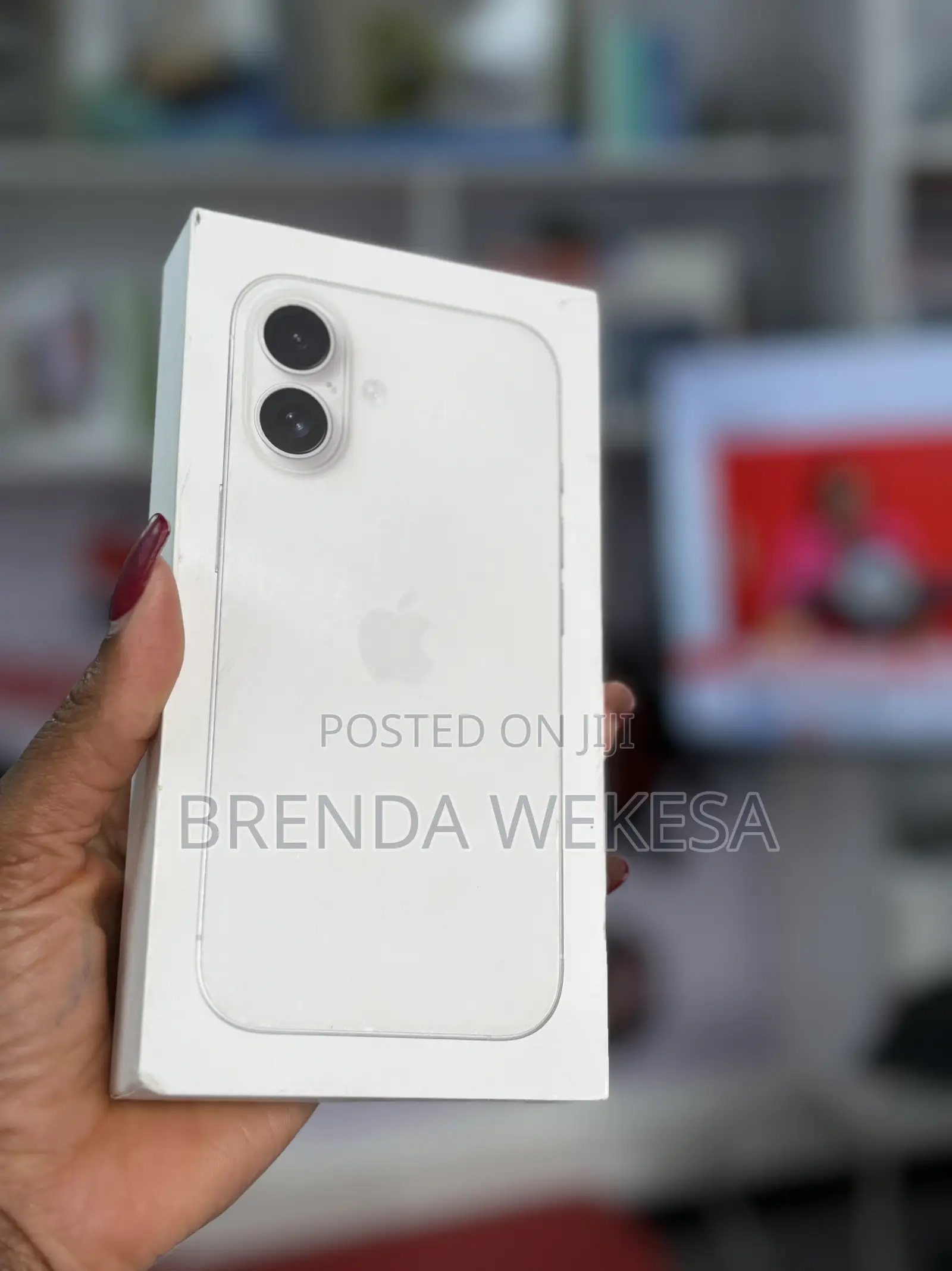 New Apple iPhone 16 128 GB White