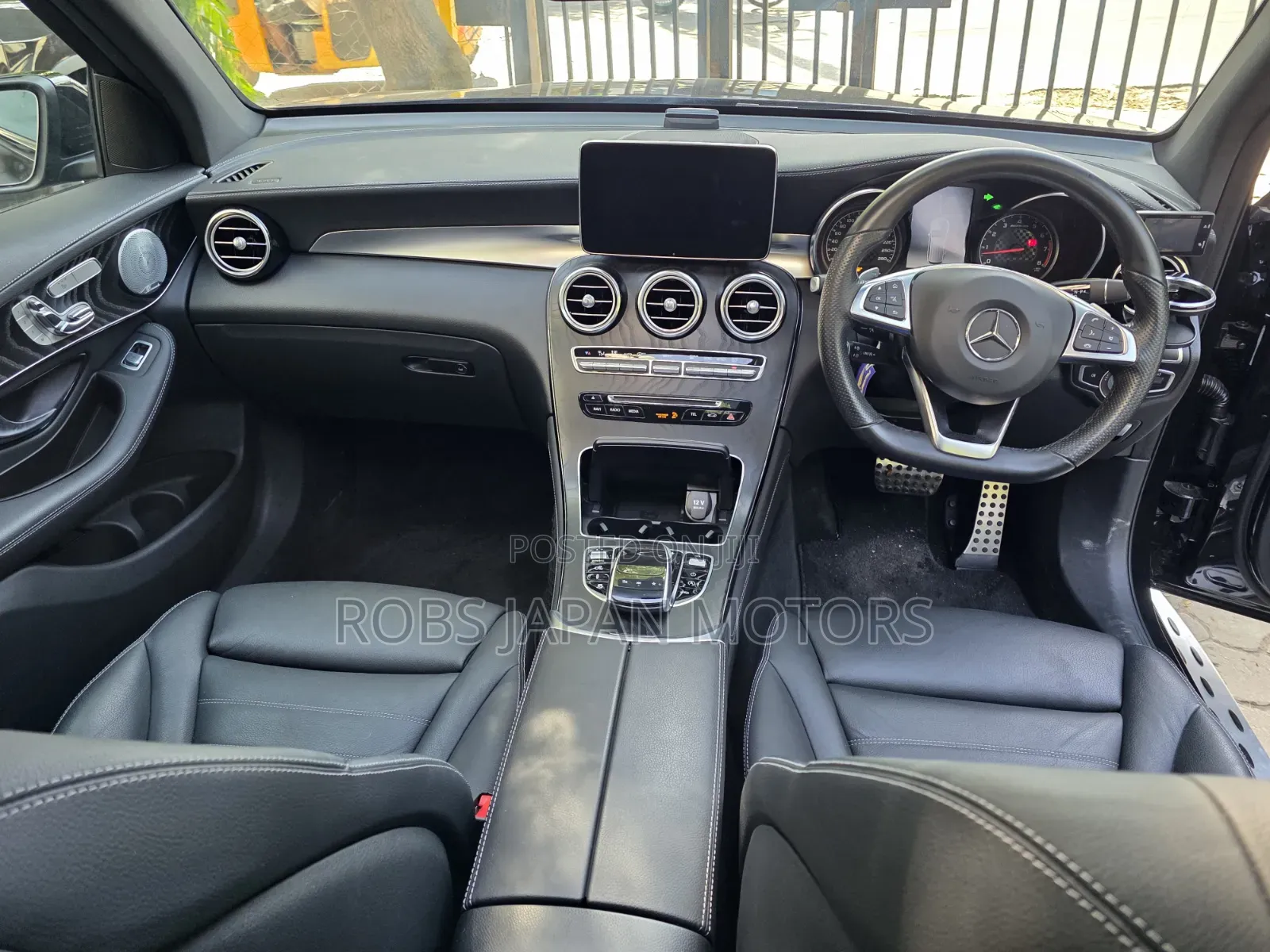 Mercedes-Benz GLC-Class 2019 Black